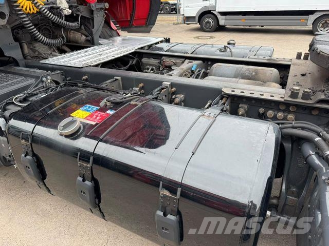 Scania R 460 * STANDKLIM* LEDER * 2 X TANK * 1. HAND * Autotractoare