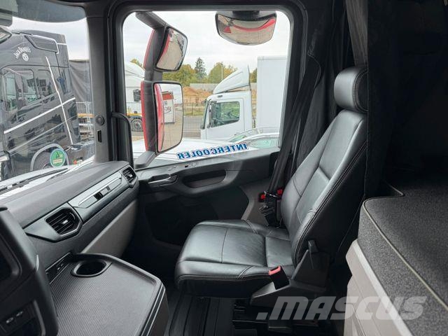 Scania R 460 * STANDKLIM* LEDER * 2 X TANK * 1. HAND * Autotractoare