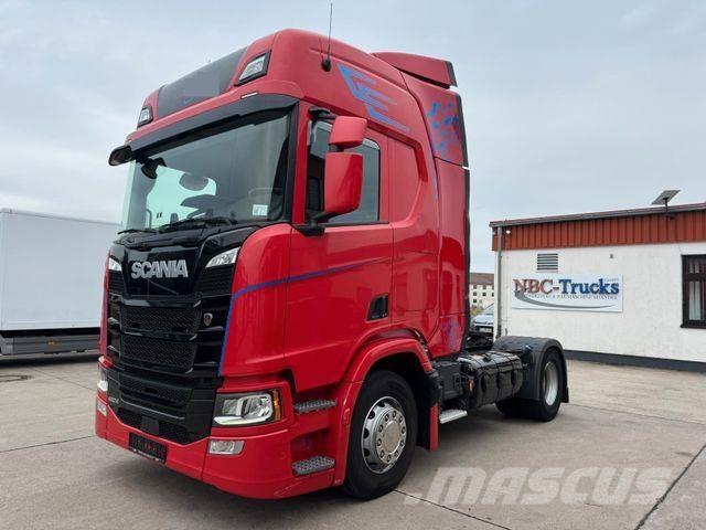 Scania R 460 * STANDKLIM* LEDER * 2 X TANK * 1. HAND * Autotractoare