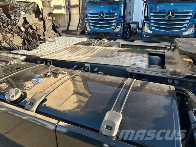 Scania R 500 * STANDKLIMA * 2 X TANK * VOLLVERKLEIDUNG Vilcēji
