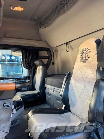 Scania R 500 * STANDKLIMA * 2 X TANK * VOLLVERKLEIDUNG Vilcēji