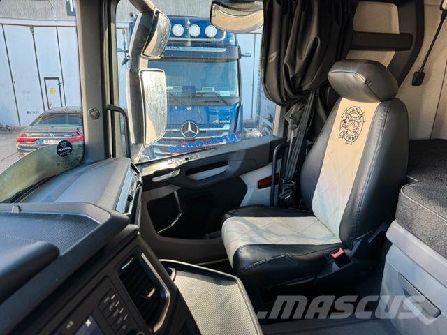 Scania R 500 * STANDKLIMA * 2 X TANK * VOLLVERKLEIDUNG Vilcēji