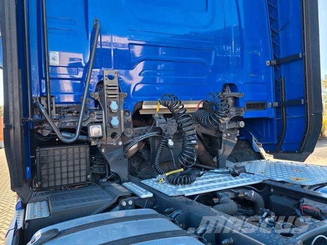 Scania R 520 A4x2NA | 6D | Retarder | Standklima | V8 Sattelzugmaschinen