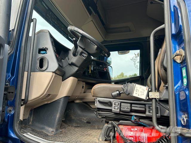 Scania R 580 V8 SZM TOPLINE mit Hydrl. Pumpe 6x4 Vetopöytäautot