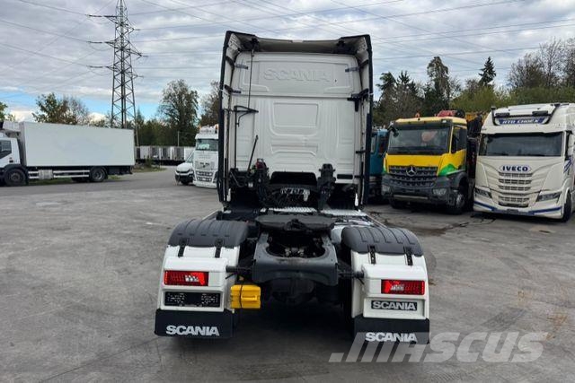 Scania R410 4x2 وحدات الجر