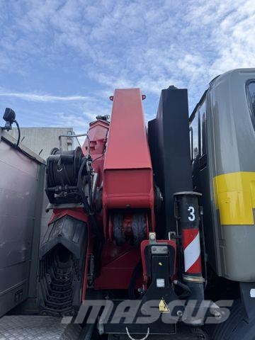 Scania R410 8X2*6 Kran HMF 4020 bis 30 Meter Flatbed / Dropside trucks