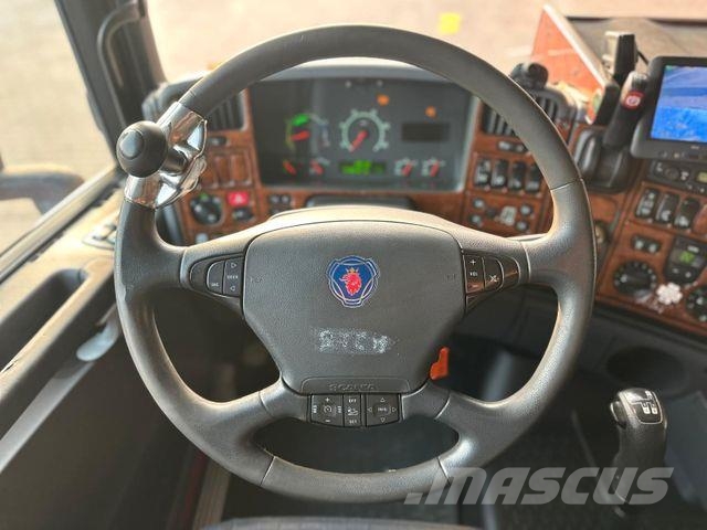 Scania R420 6x2 LL 3.Stock FINKL Viehw. + Hubdach+Rampe شاحنات نقل الحيوانات
