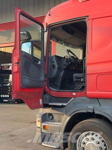 Scania R420 6x2 LL 3.Stock FINKL Viehw. + Hubdach+Rampe شاحنات نقل الحيوانات