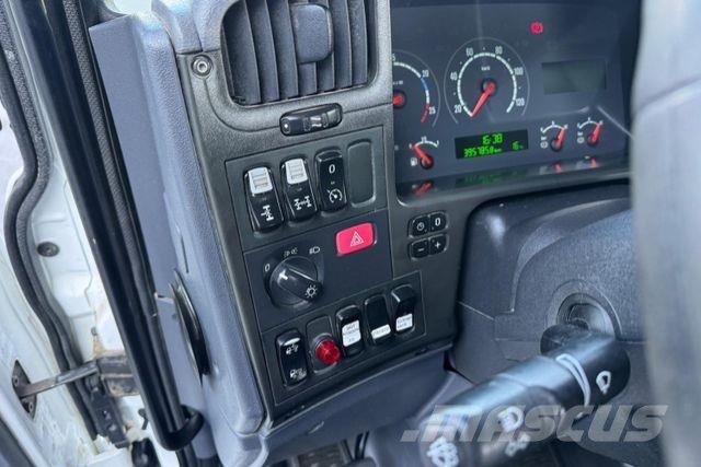 Scania R420 8x4 16m3 Kipper