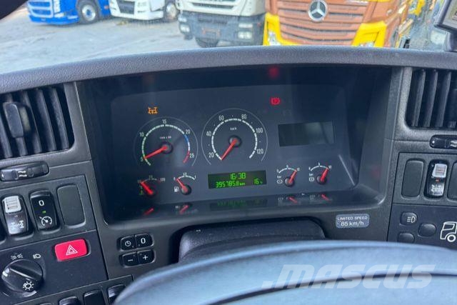 Scania R420 8x4 16m3 Kipper