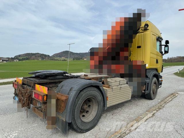 Scania R420 Sattelzugmaschine Vlačilci
