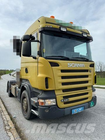 Scania R420 Sattelzugmaschine Vlačilci