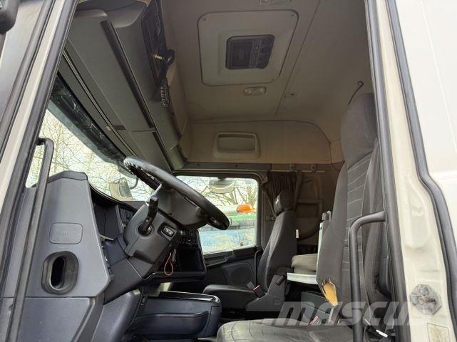 Scania R440 6X2*4 Kran HMF 5020 K5 Camiones grúa