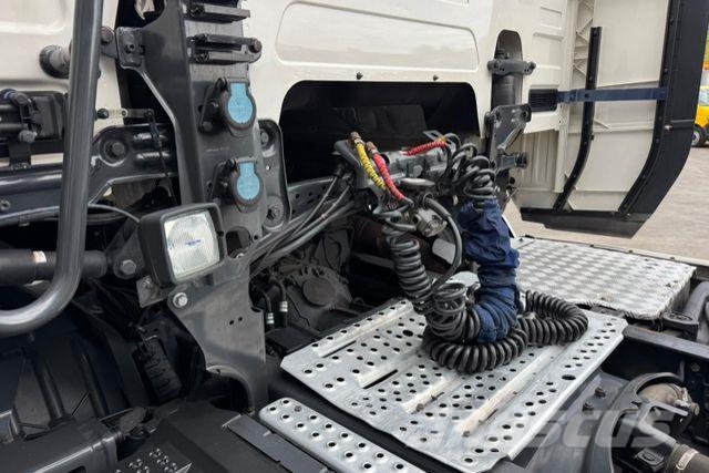 Scania R450 4x2 Τράκτορες