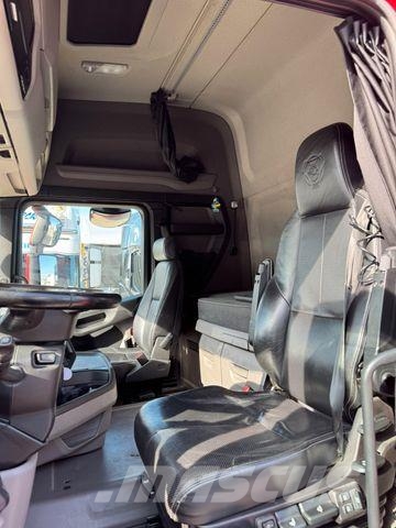 Scania R460 * STANDKLIMA * LEDER * 2 X TANK * 1. HAND * Autotractoare