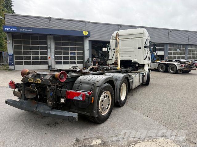 Scania R500V8Abroller Tüv 6/27 erst 890 T 6x2 Palfinger Horgos rakodó teherautók