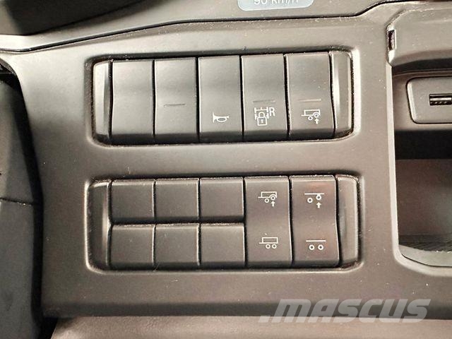 Scania R580 A6x2NB HMF3220LK Retarder Liftachs ACC LDW Седельные тягачи
