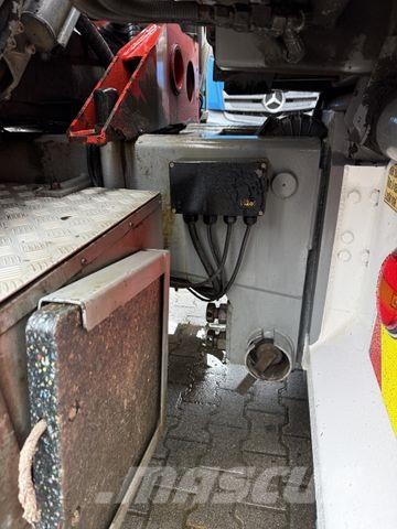 Scania R580 V8 8X4 Kipper Kran Palfinger 22002 Camiones grúa
