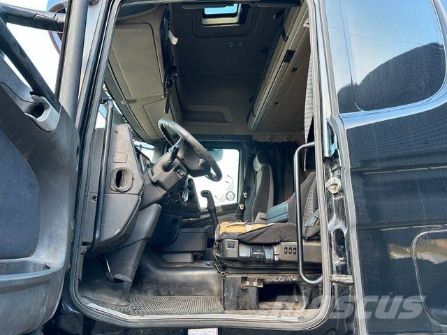 Scania R620 8x4 Vilcēji