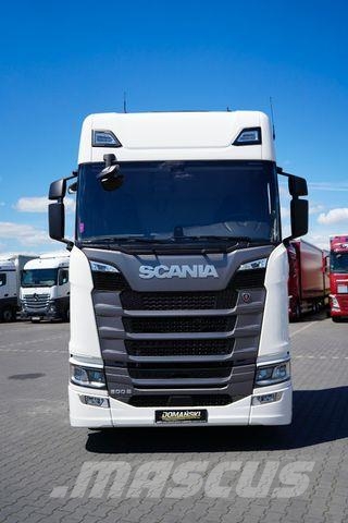 Scania S 500 / EURO 6 / ACC / RETARDER / PEŁNA OPCJA / Тягачі