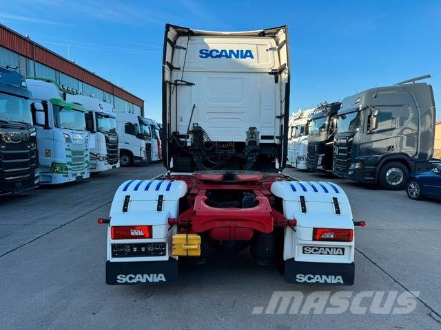 Scania S500 * RETARDER * STANDKLIMA * 2 X TANK*1. HAND Autotractoare
