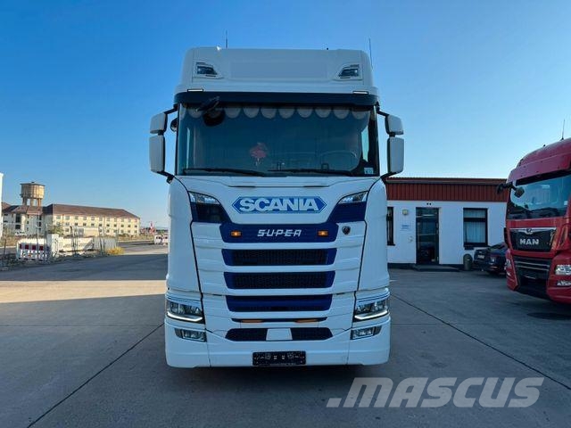 Scania S500 * RETARDER * STANDKLIMA * 2 X TANK*1. HAND Autotractoare