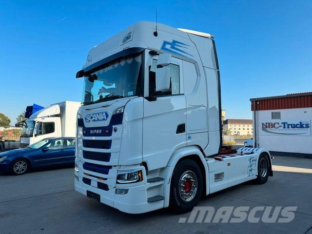 Scania S500 * RETARDER * STANDKLIMA * 2 X TANK*1. HAND Autotractoare