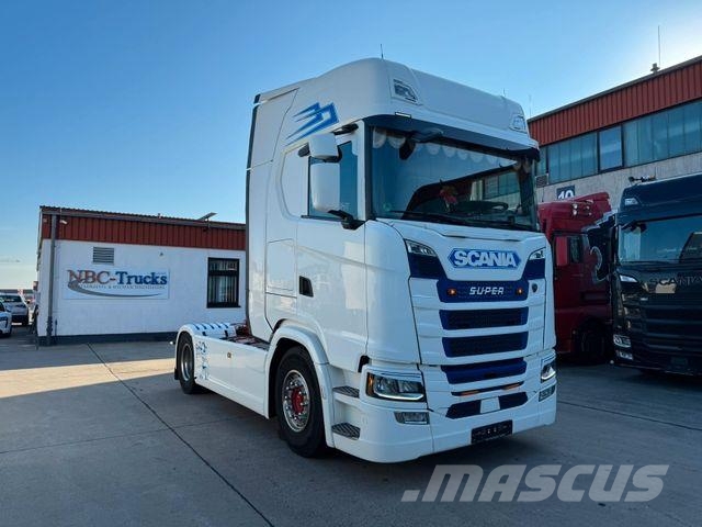 Scania S500 * RETARDER * STANDKLIMA * 2 X TANK*1. HAND Autotractoare