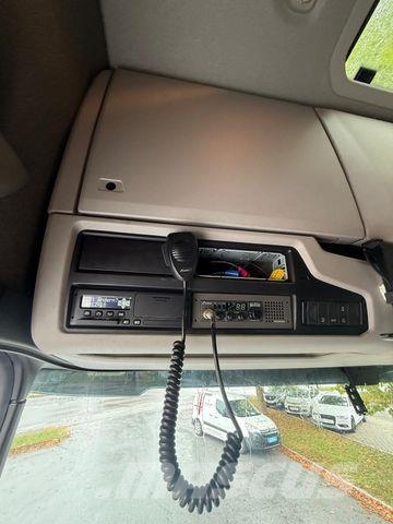 Scania S500 VOLLAUSLASTUNG Vetopöytäautot
