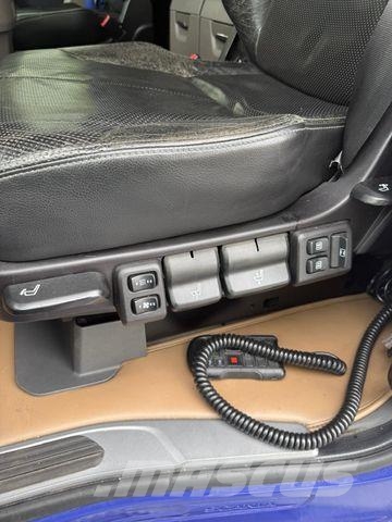 Scania S500 VOLLAUSLASTUNG Vetopöytäautot