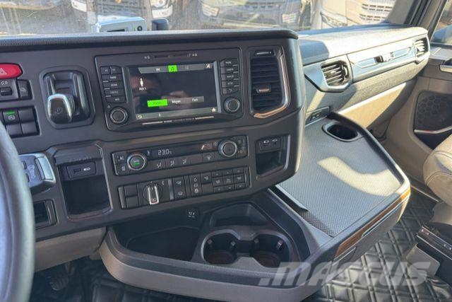 Scania S580 V8 4x2 Tegljači