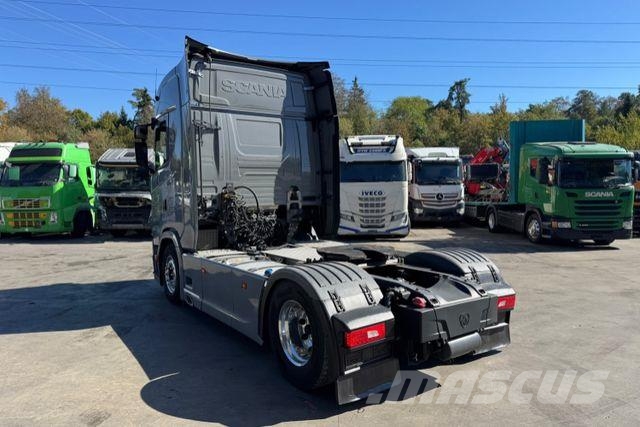 Scania S580 V8 4x2 Tegljači