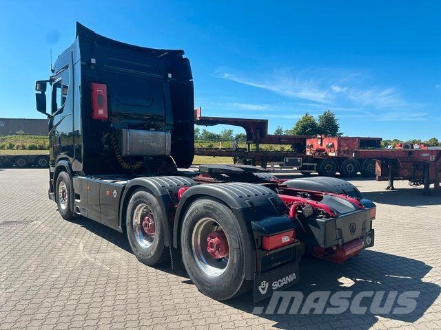 Scania S650 V8 6×4 / Hydraulic System / 120,000 kg Camiones tractor