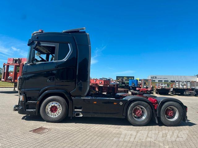 Scania S650 V8 6×4 / Hydraulic System / 120,000 kg Camiones tractor