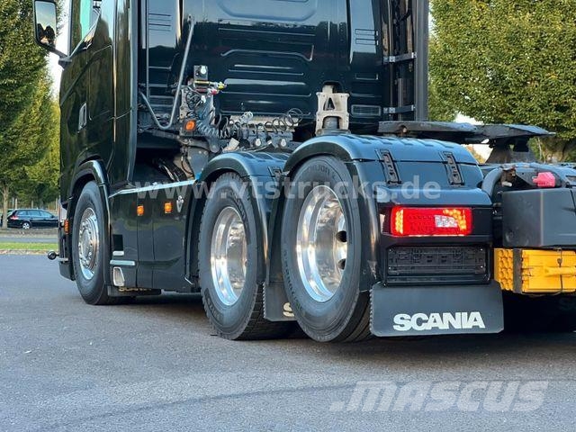 Scania S730 V8 Vollluft, Retarder, Liftachse 牵引车