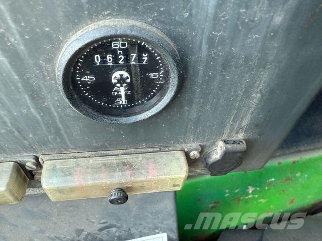 Schaeff HMI40,Rückfahrkamera,guteBereifung Lastik tekerli ekskavatörler