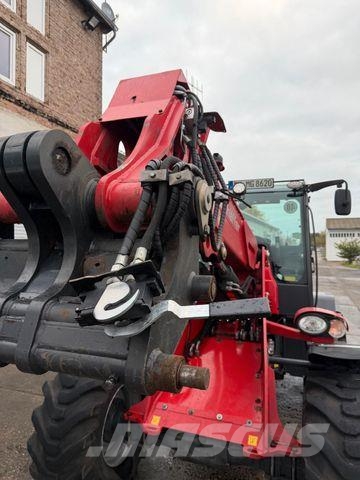 Schäffer 8620T / nur 2.717h / Schaufel & Gabel Gumikerekes homlokrakodók