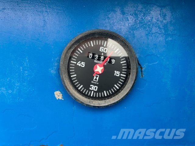 Schliesing MX 660 / Hacker / 3.689h / HATZ Sonstige Baumaschinen