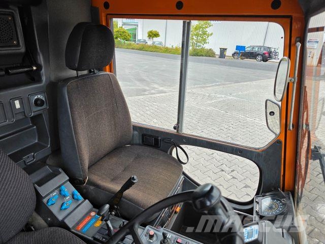 Schmidt SK 153 SX / Kehrmaschine / 6.078h Utcaseprő teherautók