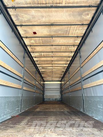 Schmitz Cargobull / BURTOFIRANKA / XL / OŚ PODNOSZONA Semirremolques de caja de lona