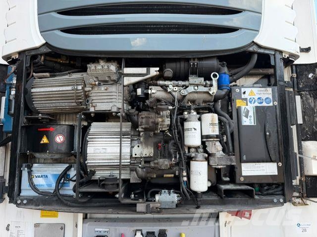 Schmitz Cargobull Doppelstock Tiefkühler /Telematic/Defrost Kühlauflieger