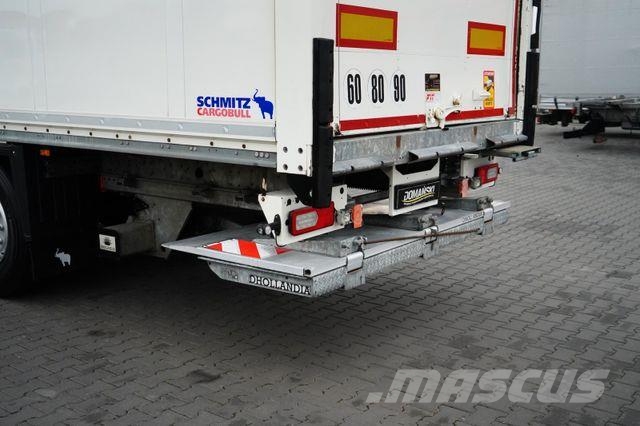 Schmitz Cargobull / IZOTERMA + WINDA / XL / ROLETA / 2 X OŚ PODNOS نصف مقطورات بدرجة حرارة قابلة للضبط