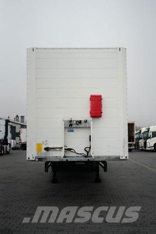 Schmitz Cargobull / IZOTERMA + WINDA / XL / ROLETA / 2 X OŚ PODNOS نصف مقطورات بدرجة حرارة قابلة للضبط