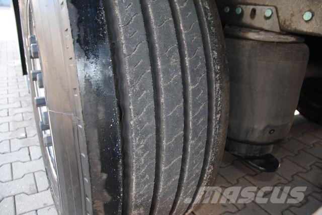 Schmitz Cargobull Lifting axle, pallet box Semirremolques de caja de lona
