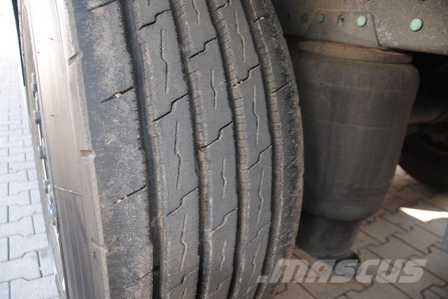 Schmitz Cargobull Lifting axle x2, pallet box Semi-remorca speciala