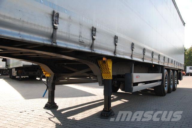 Schmitz Cargobull Lifting axle, excellent condition Тентованные полуприцепы