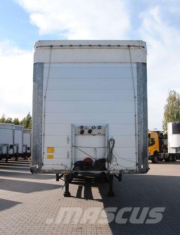 Schmitz Cargobull Lifting axle, excellent condition Тентованные полуприцепы