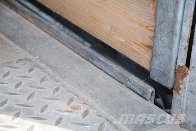 Schmitz Cargobull Mega, lifting axle, lifting roof Semirremolques con caja de lona