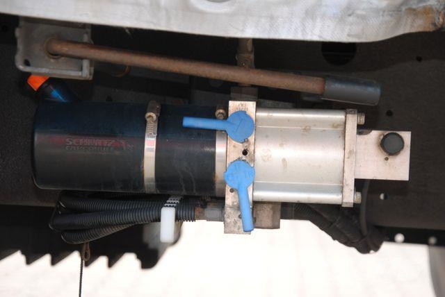 Schmitz Cargobull Mega, lifting axle, lifting roof Semirremolques con caja de lona