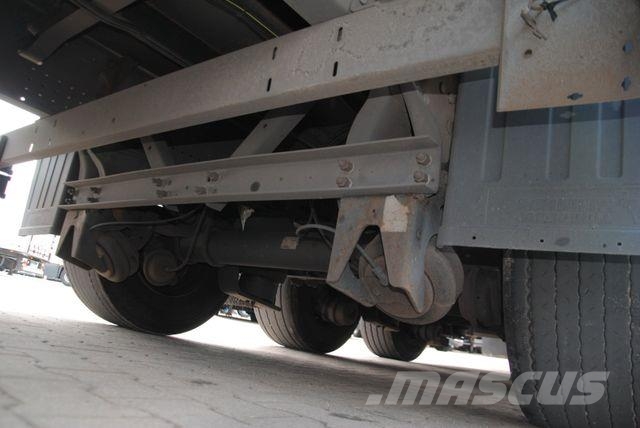 Schmitz Cargobull Mega, lifting axle, lifting roof Semirremolques con caja de lona